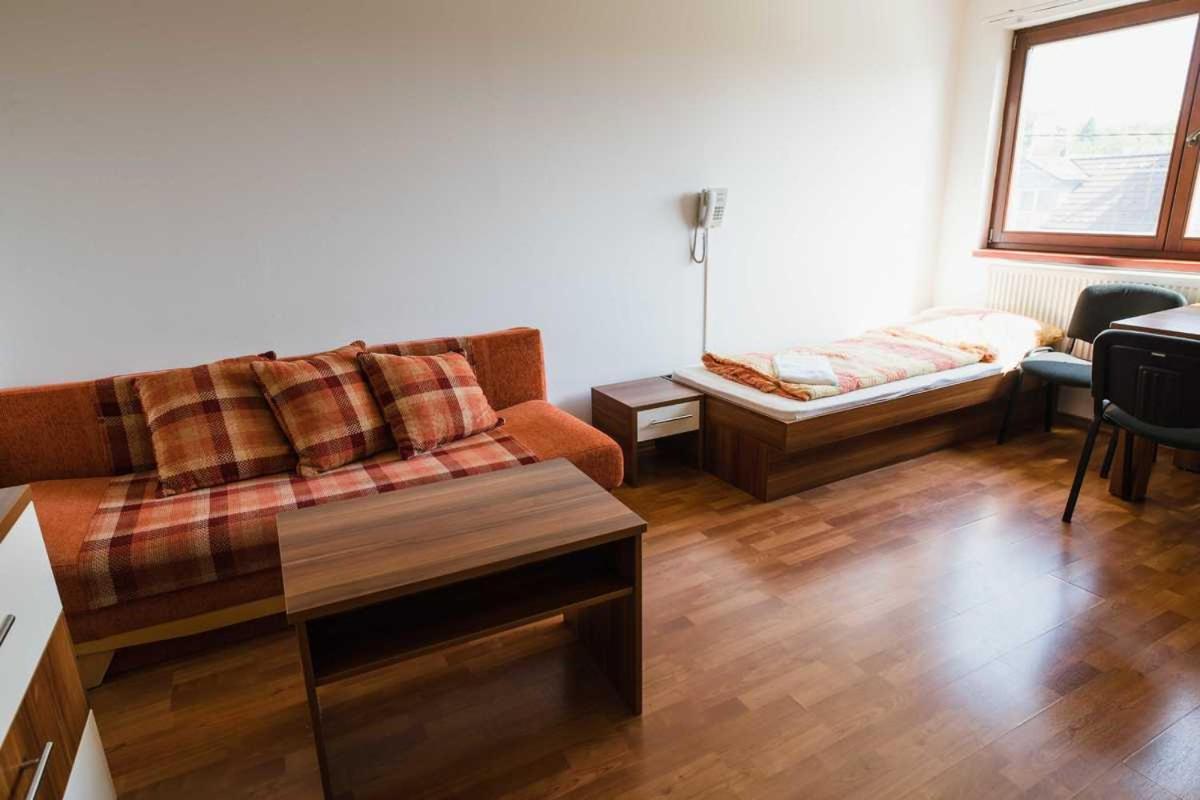Penzion U Holuba Hradcovice Ngoại thất bức ảnh